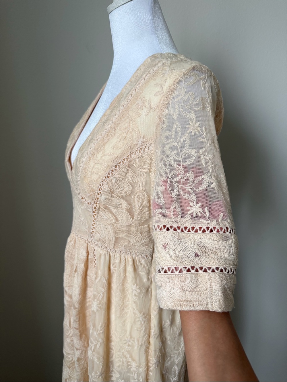 Free People Mountain Laurel Lace Midi Dress Cream Size 6 Boho Romantic - Picture 8 of 13
